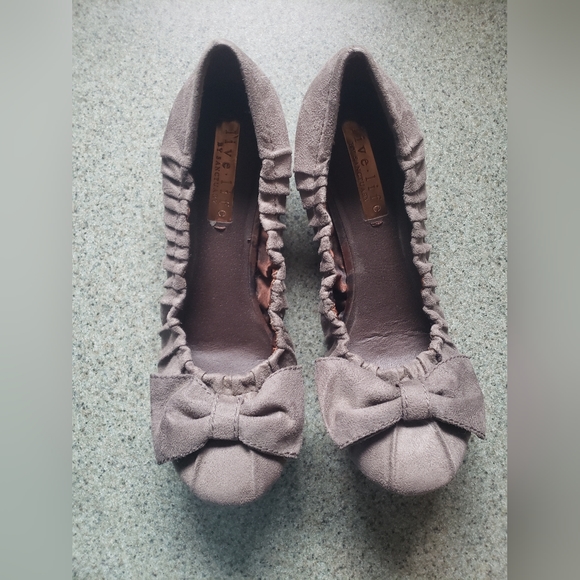 Live Life by Sanctuary Gray Sueded Fabric Wedge Heel Shoes- Sz 9 - Picture 2 of 15